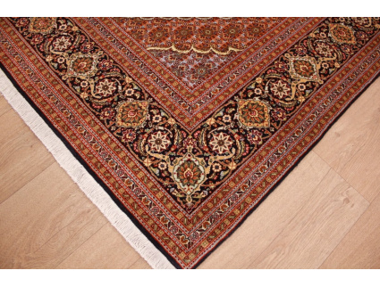 Persian carpet Taabriz Mahi with silk 299x199 cm Black