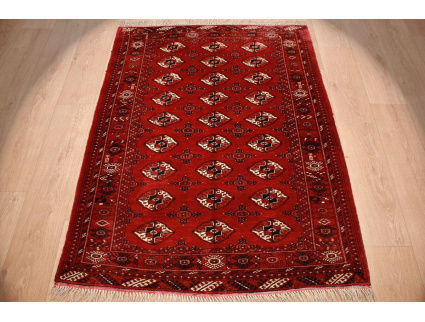 Oriental carpet Bukhara Silk 154x118 cm Red