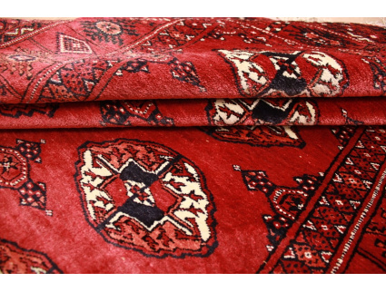 Oriental carpet Bukhara Silk 154x118 cm Red