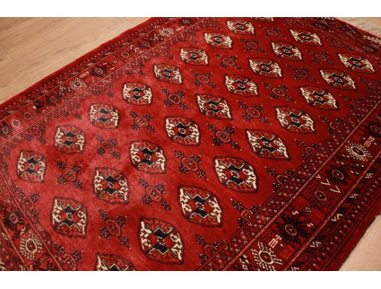 Oriental carpet Bukhara Silk 154x118 cm Red