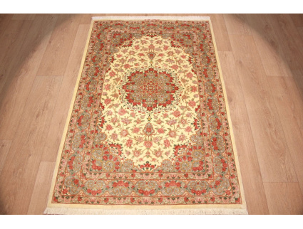 Persian carpet "Gom" pure Silk rug 154x98 cm Beige