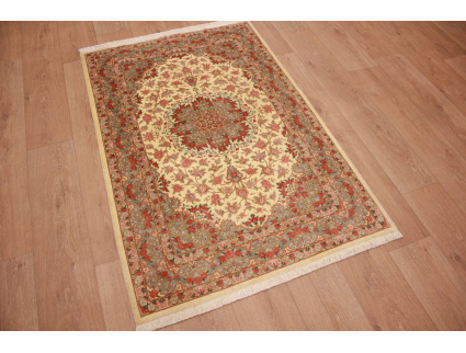 Persian carpet "Gom" pure Silk rug 154x98 cm Beige