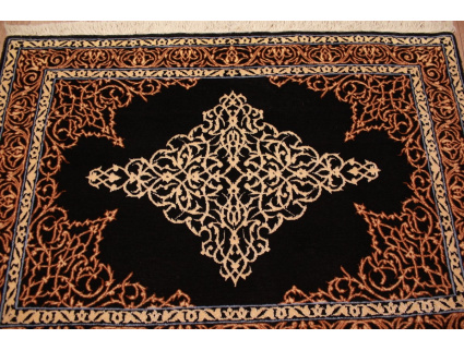 Perser Teppich Isfahan auf Seide 89x61 cm Schwarz