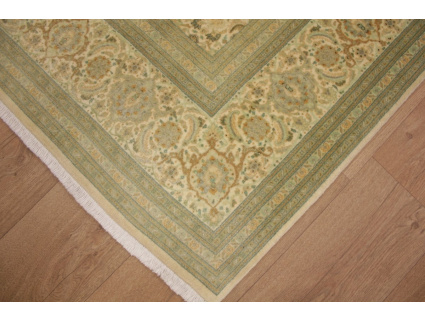 Perserteppich Täbriz Mahi  mit Seide 315x215 cm Beige