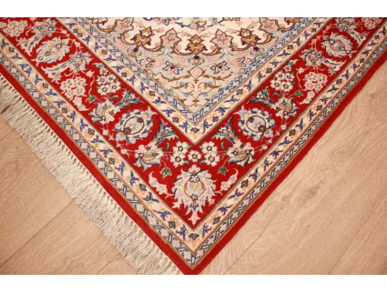 Persian carpet Isfahan with silk 164x109 cm Beige