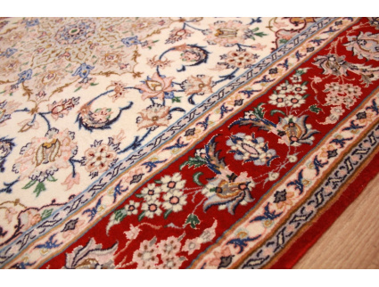 Persian carpet Isfahan with silk 164x109 cm Beige