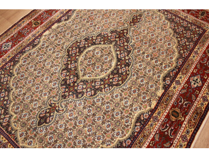 Persian carpet Moud with silk 194xx142 cm Beige