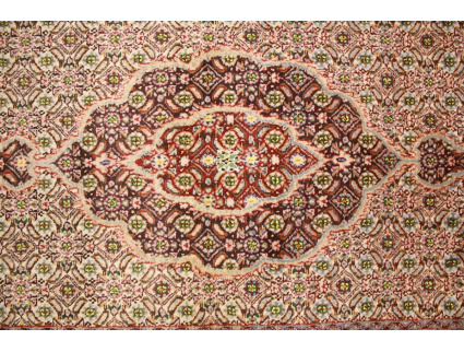 Persian carpet Moud with silk 143x93 cm Beige