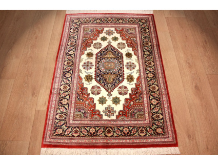 Persian carpet Ghom pure silk rug 119x80 cm