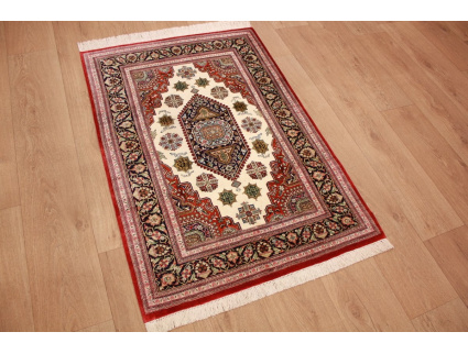 Persian carpet Ghom pure silk rug 119x80 cm