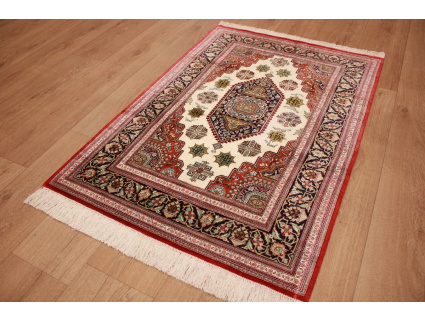 Persian carpet Ghom pure silk rug 119x80 cm