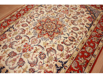 Persian carpet Isfahan with silk 155x108 cm Beige