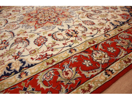 Persian carpet Isfahan with silk 155x108 cm Beige