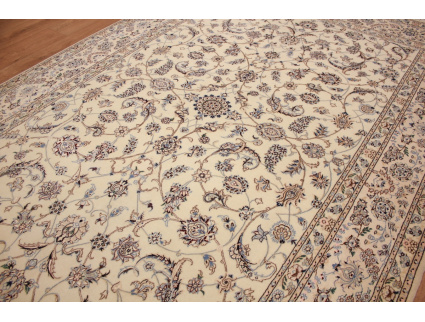 Persian carpet  Nain 6la with Silk 308x205 cm Beige