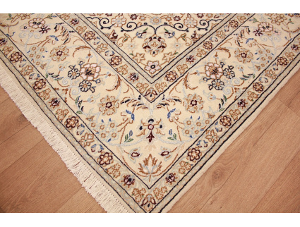 Perserteppich Nain 9la mit Seide 308x202 cm Beige