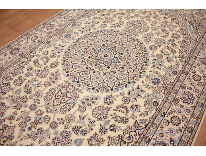 Perserteppich Nain 9la mit Seide 238x155 cm Beige