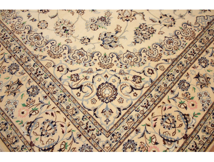 Persian carpet Nain 9la wool and silk 350x250 cm Beige