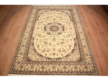 Perser Teppich Nain 6 La mit Seide 310x205 cm Beige