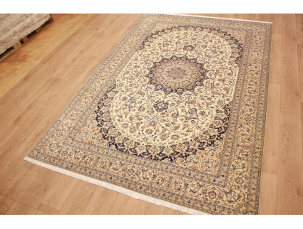 Persian carpet Nain 4La with silk 318x211 cm Beige