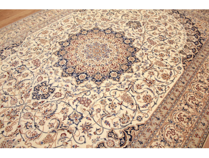 Persian carpet Nain 4La with silk 318x211 cm Beige